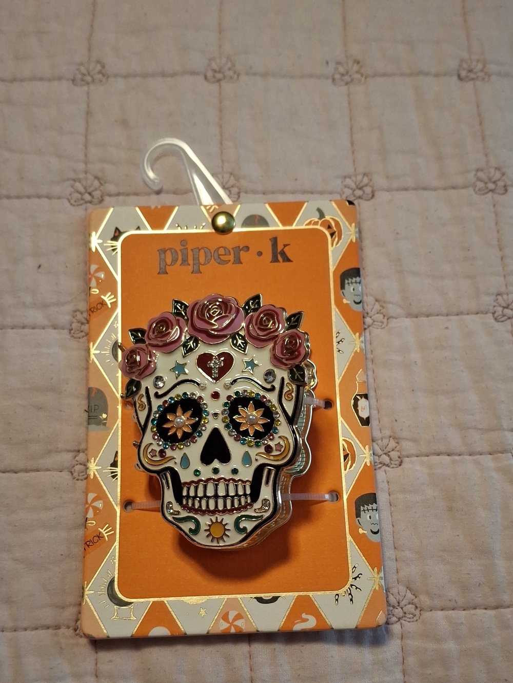 piper·k White Sugar Skull Hair Clip with Pink Rose Crown